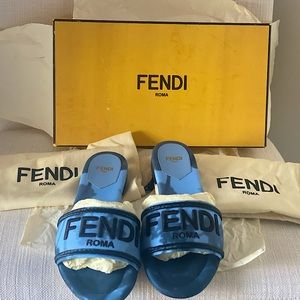 Fendi Hortensia Floral Print Logo Sandal Slide